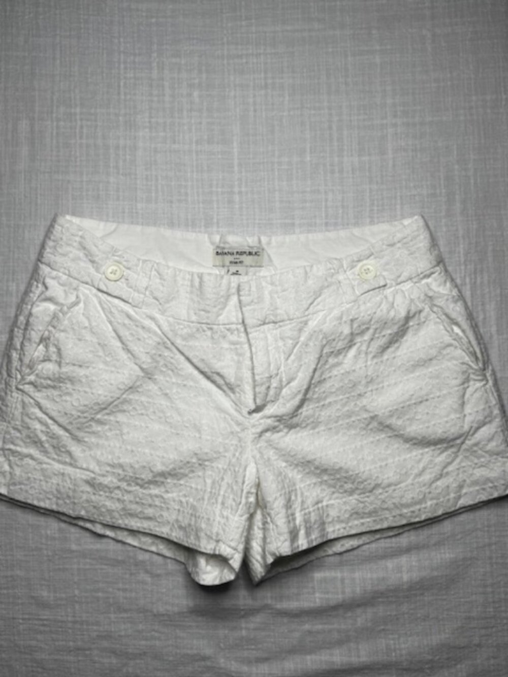 Banana Republic Ryan Fit Women White Design Shorts Size 6